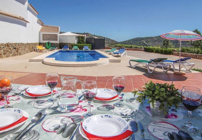 Villa à Sayalonga - Sayalonga 002 Villa à Sayalonga - Sayalonga 002