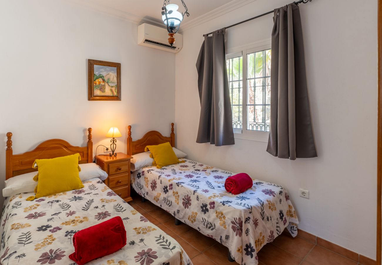 Villa à Nerja - Maro 004